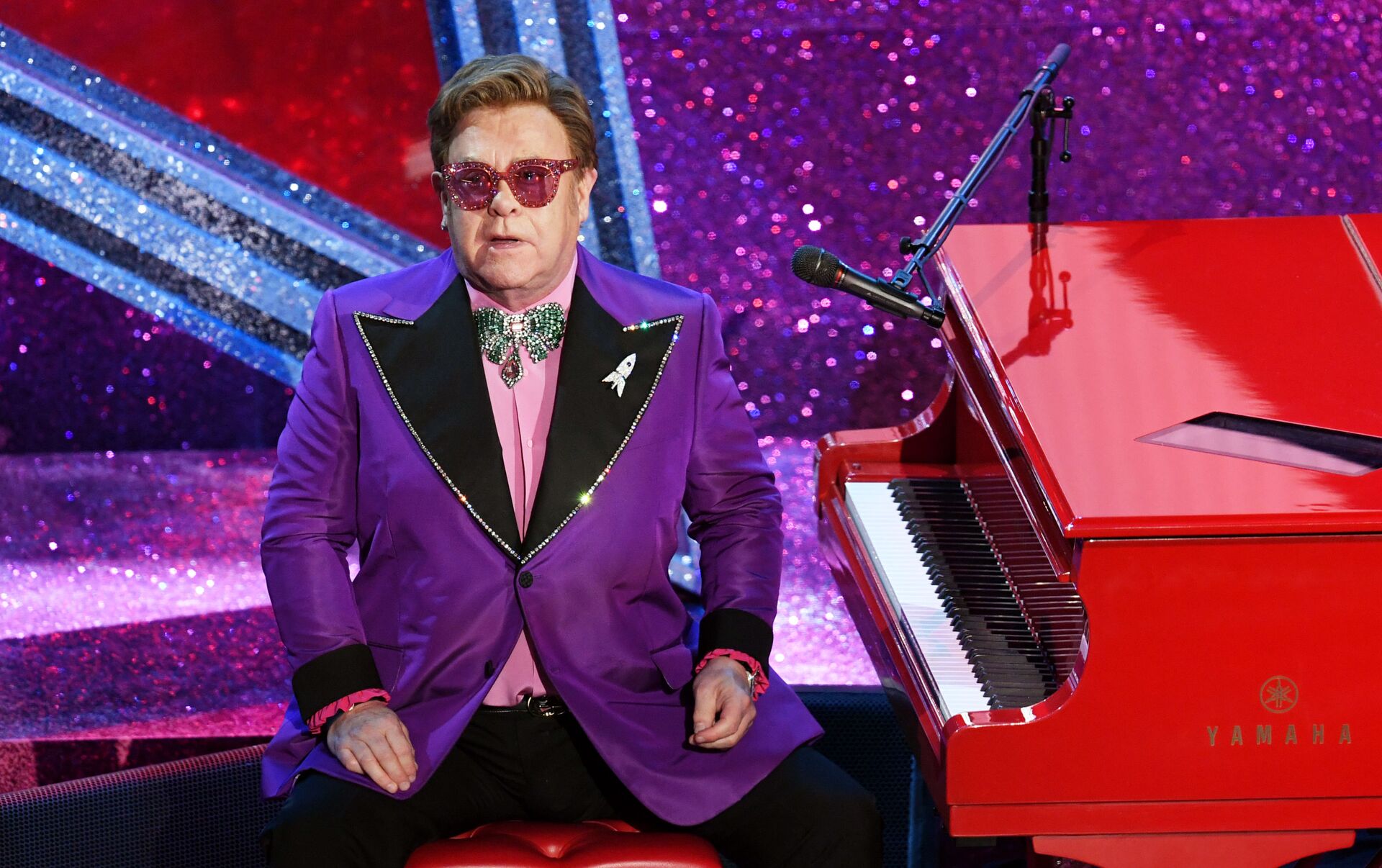 Тайный соавтор Элтона Джона пес вдохновил на хит ROCKET MAN